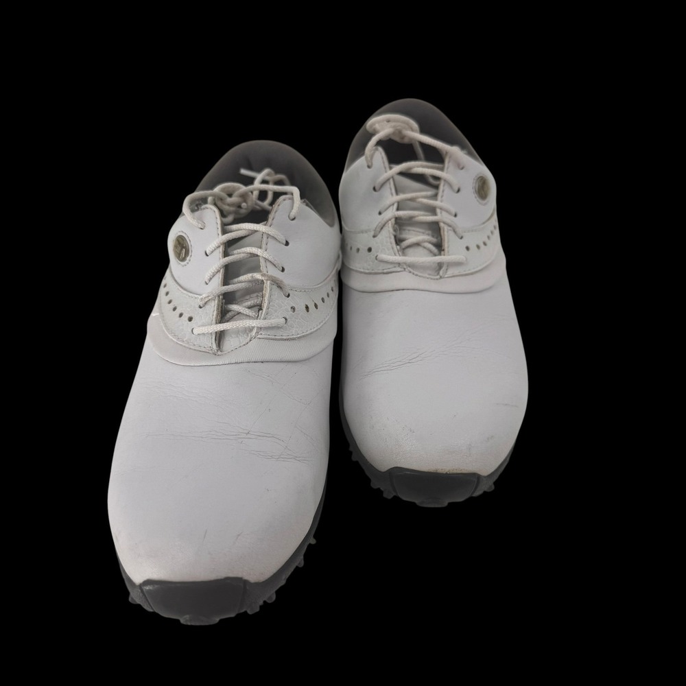 FootJoy Womens White Leather Wingtip Golf Shoes Softspikes Cleated Size 7.5 - Picture 2 of 7